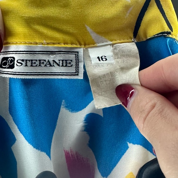 Colorful vintage button up blouse made in USA - Picture 2 of 3